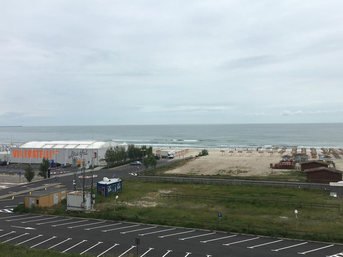 Apartament Summerland Mamaia Luaran gambar